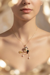 The Little Witch Who Loves Beauty · Handmade Baroque Pearl Necklace